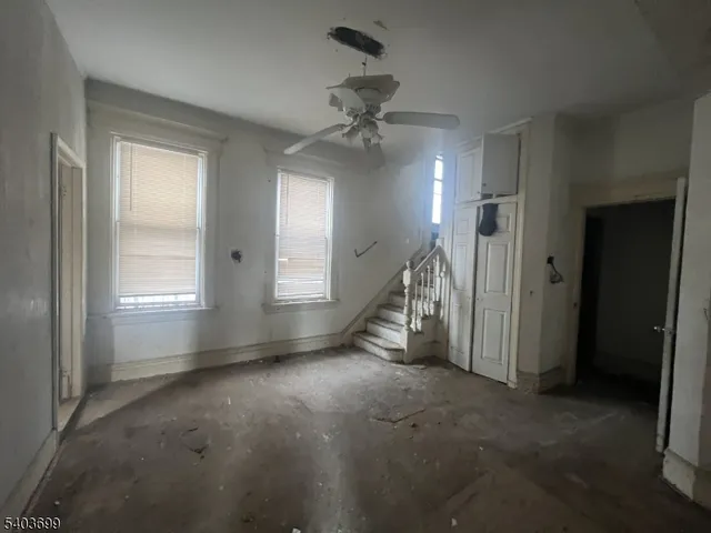 $300,000 | 817-819 South 12th Street, Newark, NJ 07108