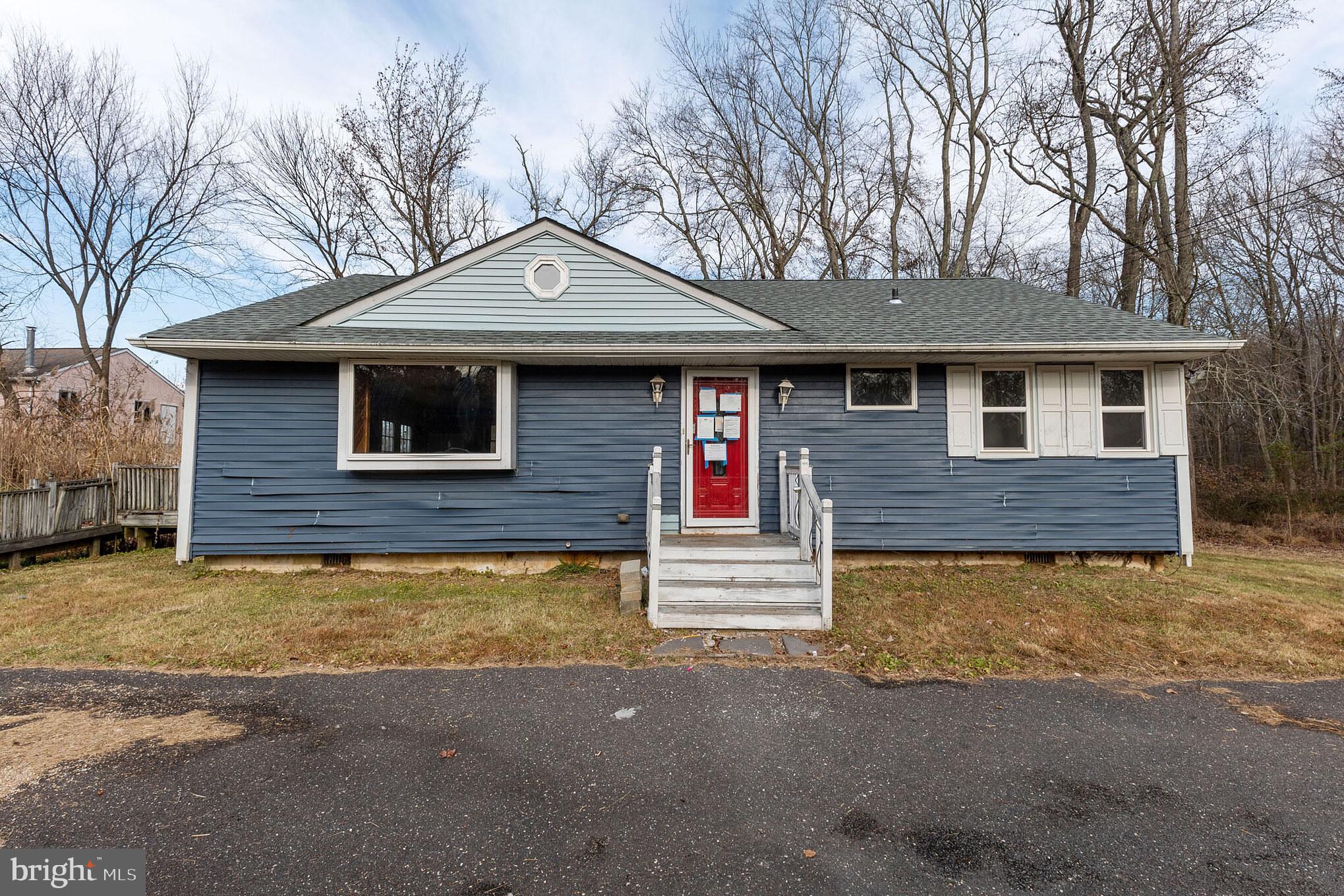405 Hartford Road Mount Laurel, NJ 08054 - Photo 1 of 25