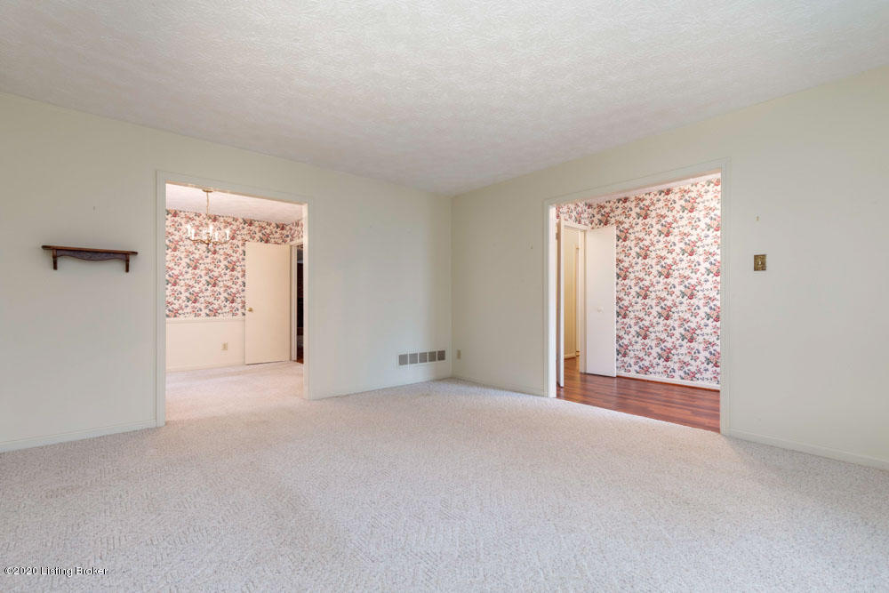 9206 Collingwood Road Jeffersontown, KY 40299 - Photo 9 of 54 Living Room