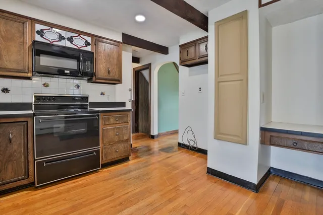 $599,999 | 3 Veterans Lane, Stoneham, MA 02180