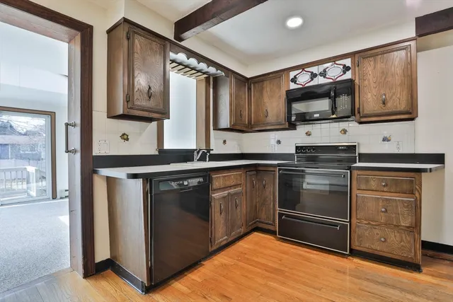 $599,999 | 3 Veterans Lane, Stoneham, MA 02180