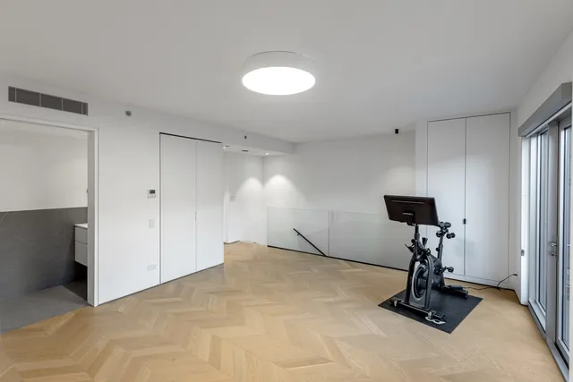 $1,300,000 | 1917 South Calumet Avenue, Chicago, IL 60616