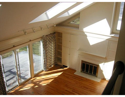 222 Islington Road Newton, MA 02466 - Photo 8 of 11