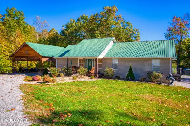 $615,000 | 977 Spruce Creek Drive, Jamestown, TN 38556