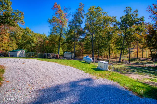 $615,000 | 977 Spruce Creek Drive, Jamestown, TN 38556