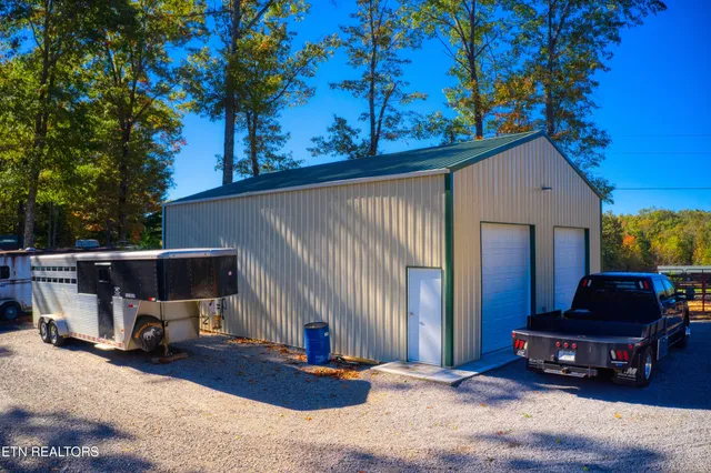 $615,000 | 977 Spruce Creek Drive, Jamestown, TN 38556