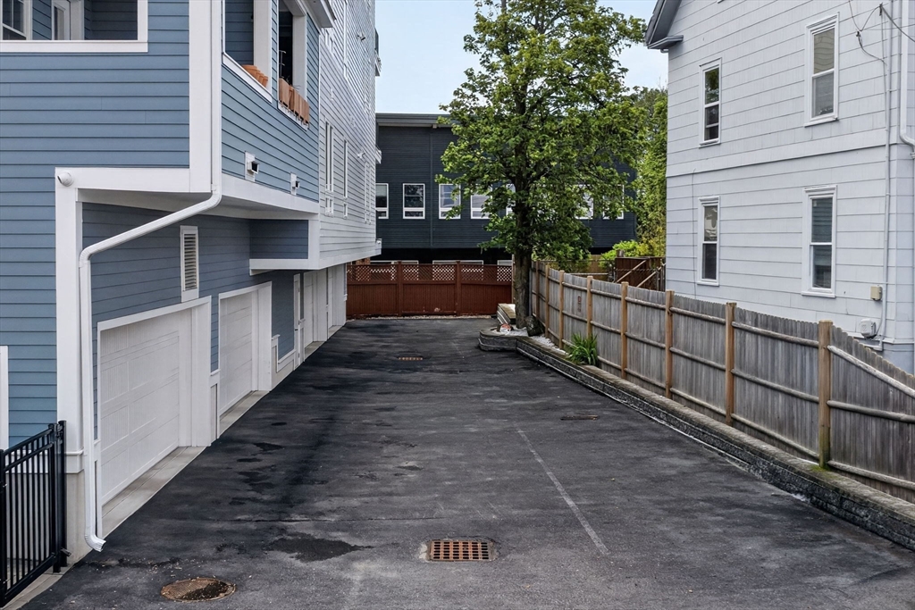 3305 Washington Street, Unit 204 Boston, MA 02130 - Photo 20 of 24