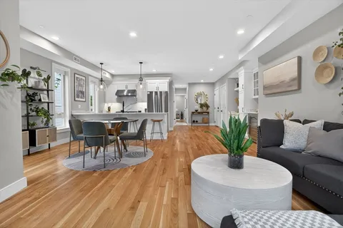 $825,000 | 3305 Washington Street, Unit 204, Boston, MA 02130