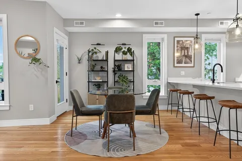 $825,000 | 3305 Washington Street, Unit 204, Boston, MA 02130