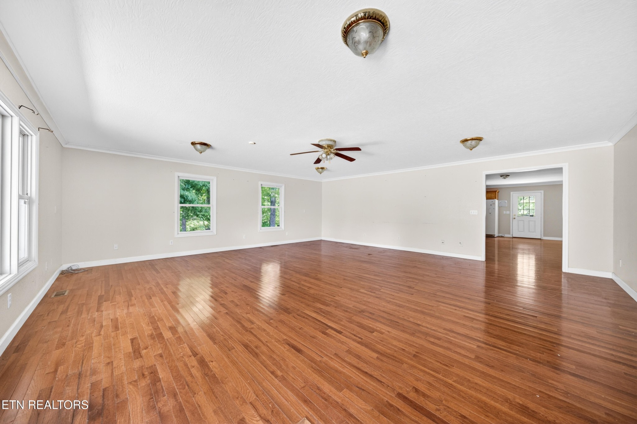 1161 Charlie Doss Road Jamestown, TN 38556 - Photo 10 of 43
