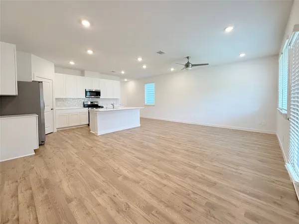 $2,400 | 28214 Meadowlark Sky Drive, Katy, TX 77494