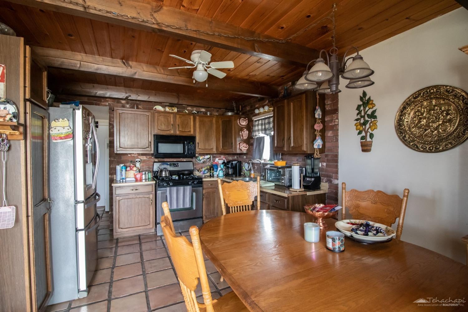 21317 Woodford-Tehachapi Road Tehachapi, CA 93561 - Photo 5 of 43 Gallery Image 5