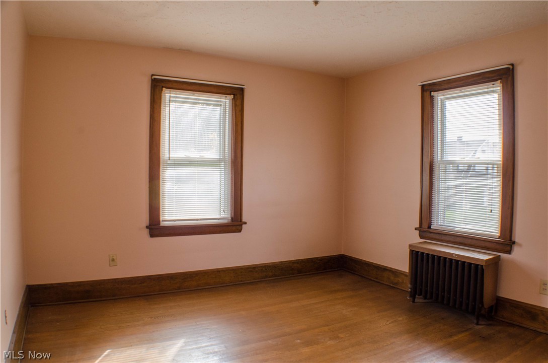 1123 Berwin Street Akron, OH 44310 - Photo 20 of 34 Bedroom 2 also has hardwood floors