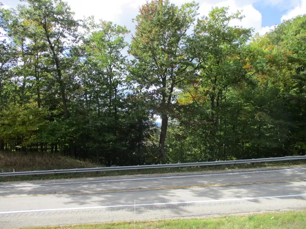 $16,500 | M22 Northwood Highway, Onekama, MI 49675