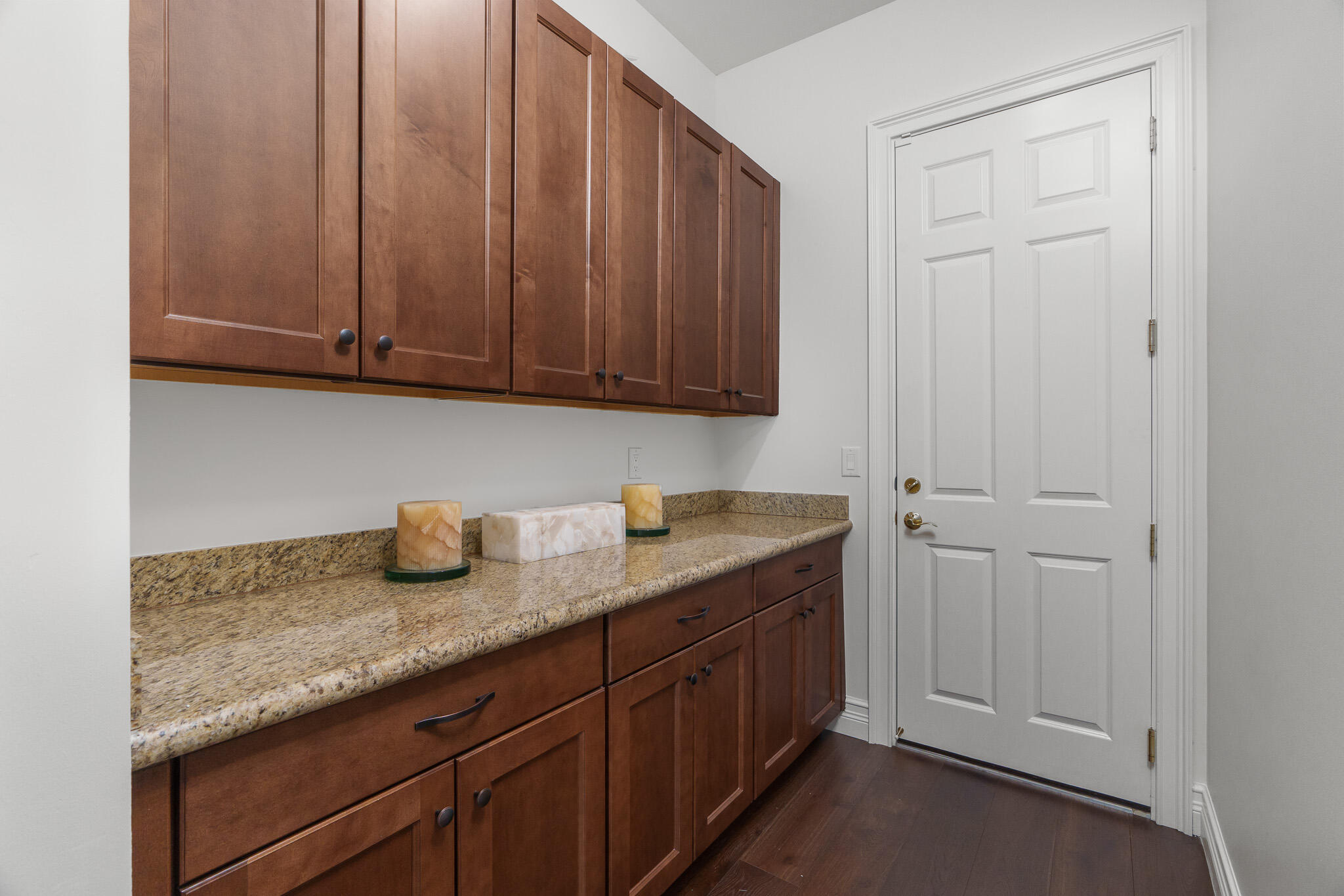 9738 Chianti Classico Terrace Boca Raton, FL 33496 - Photo 69 of 101 Mudroom