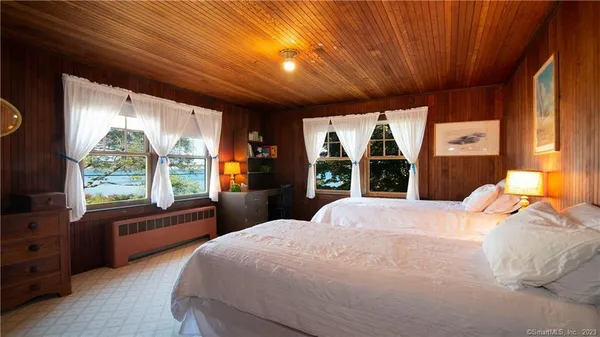 $10,000 | 106 East Shore Avenue, Groton, CT 06340