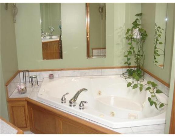 18 Pondview Road Acushnet, MA 02743 - Photo 19 of 29 Gallery Image 19