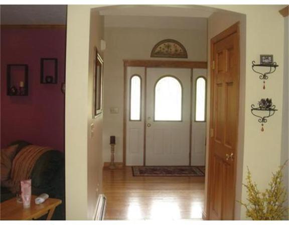 18 Pondview Road Acushnet, MA 02743 - Photo 6 of 29 Gallery Image 6