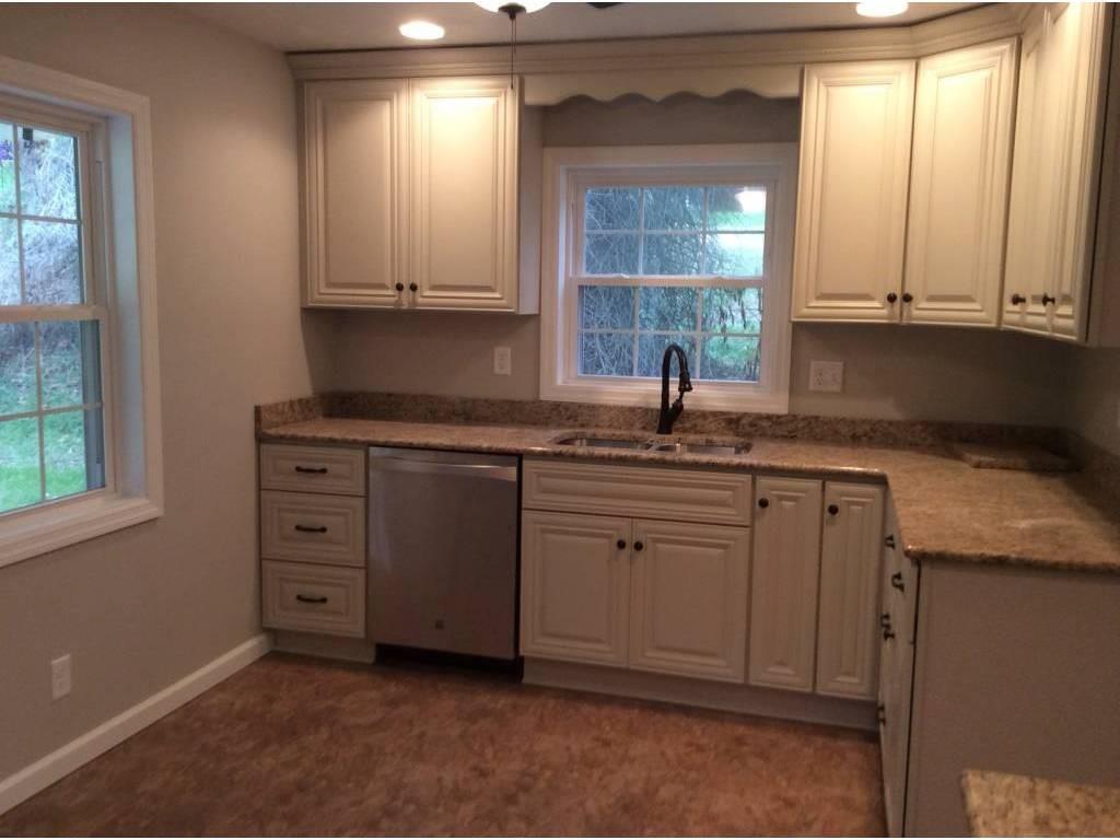 1173 O'Block Road Plum, PA 15239 - Photo 10 of 22 Gallery Image 10