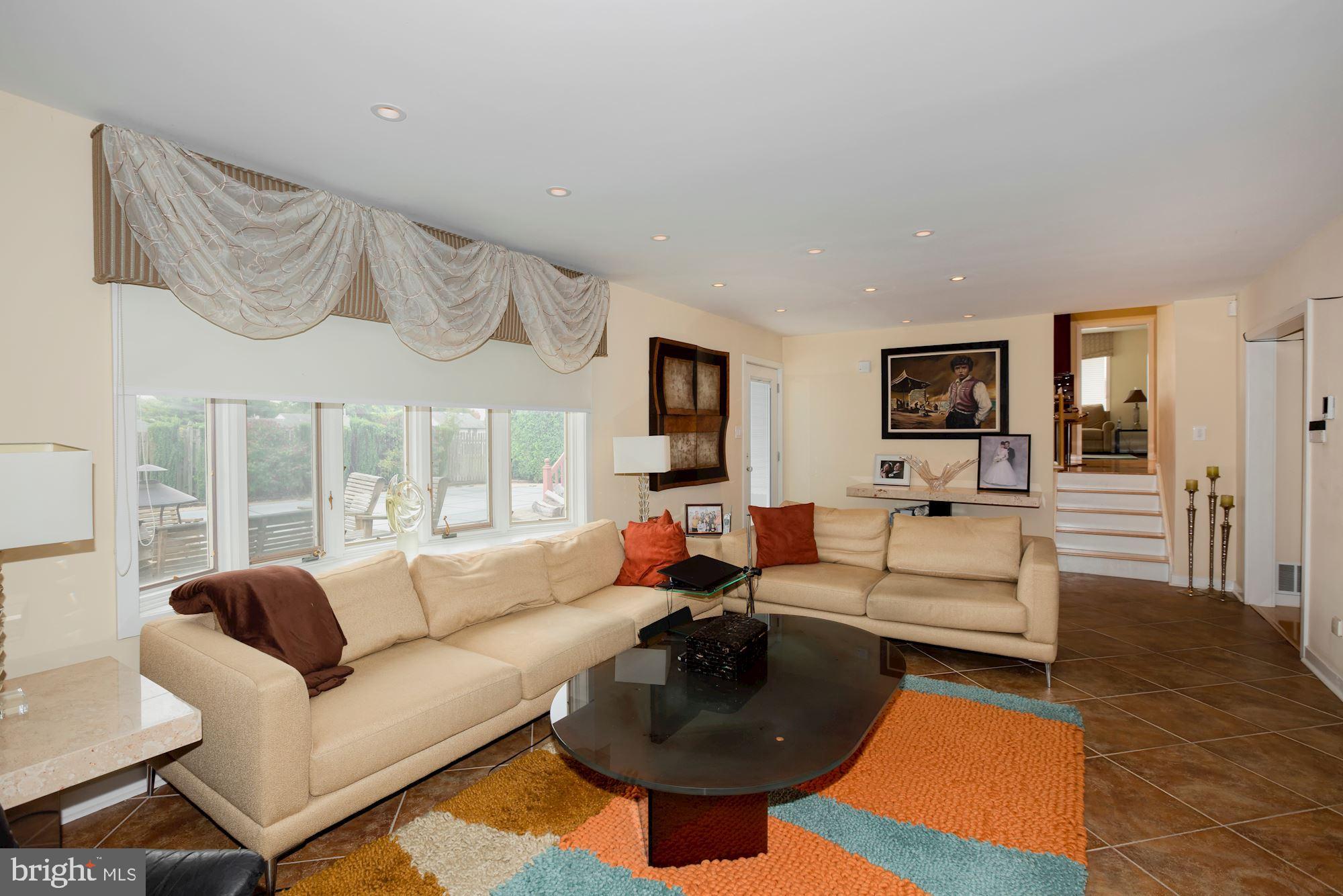 116 Sandringham Road Cherry Hill, NJ 08003 - Photo 22 of 39 Family Room