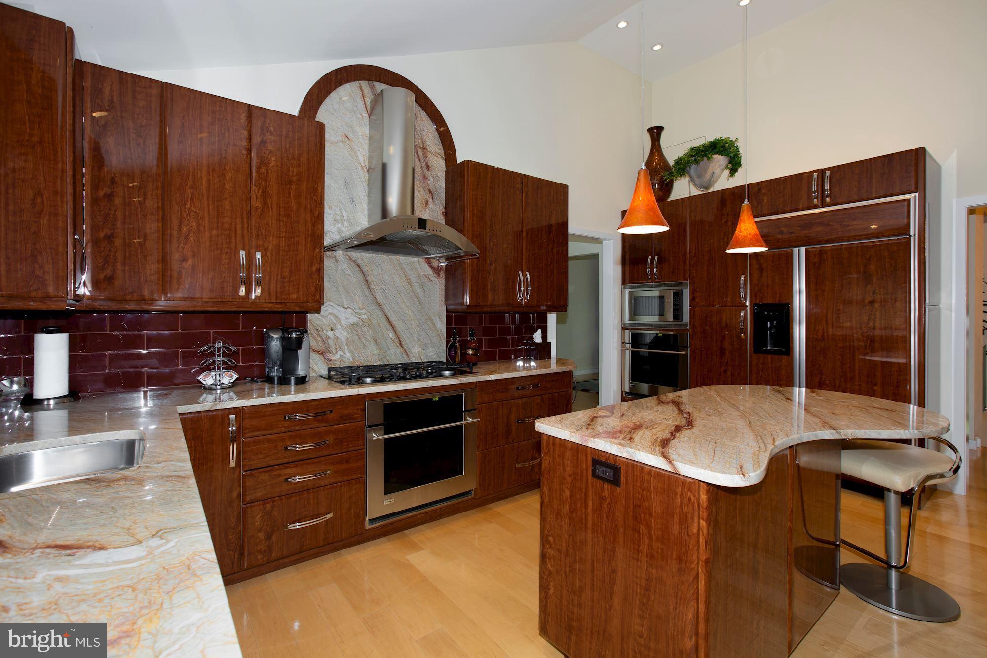 116 Sandringham Road Cherry Hill, NJ 08003 - Photo 9 of 39 Eat-in Kitchen