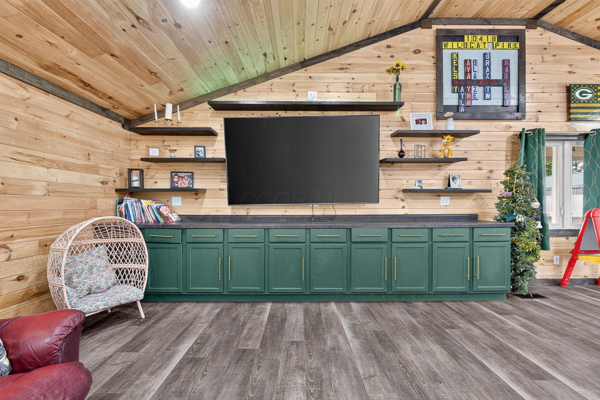 10418 Larue (Interior)-6 (1)
