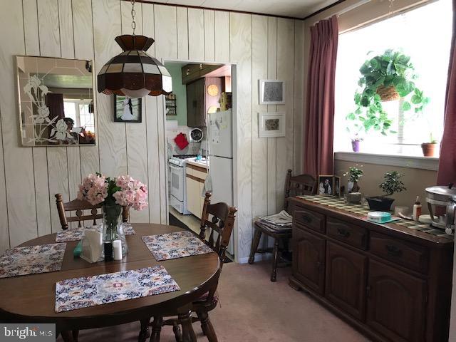 9215 Horatio Road Philadelphia, PA 19114 - Photo 8 of 41 Gallery Image 8