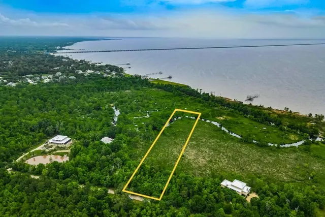 $269,000 | 12 Preserve Lane, Mandeville, LA 70471