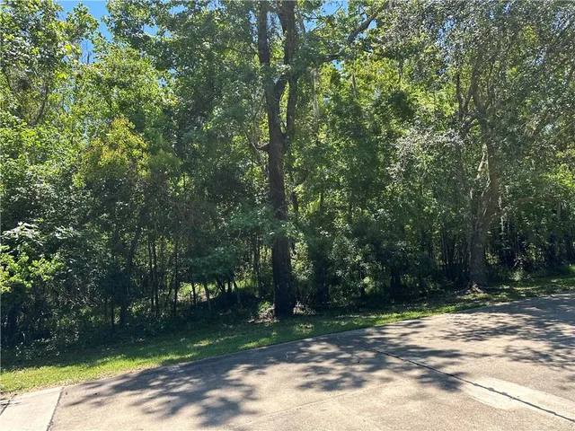 $269,000 | 12 Preserve Lane, Mandeville, LA 70471