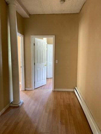 430 Sunderland Road Worcester, MA 01604 - Photo 2 of 10 Gallery Image 2