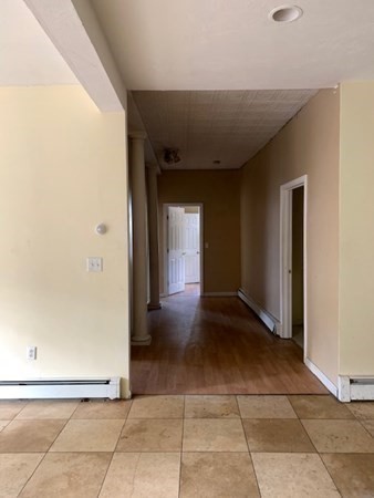 430 Sunderland Road Worcester, MA 01604 - Photo 5 of 10 Gallery Image 5