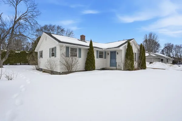 $400,000 | 62 Bridge Street, Hatfield, MA 01038
