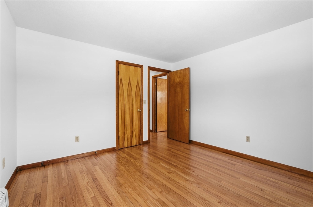 62 Bridge Street Hatfield, MA 01038 - Photo 18 of 28