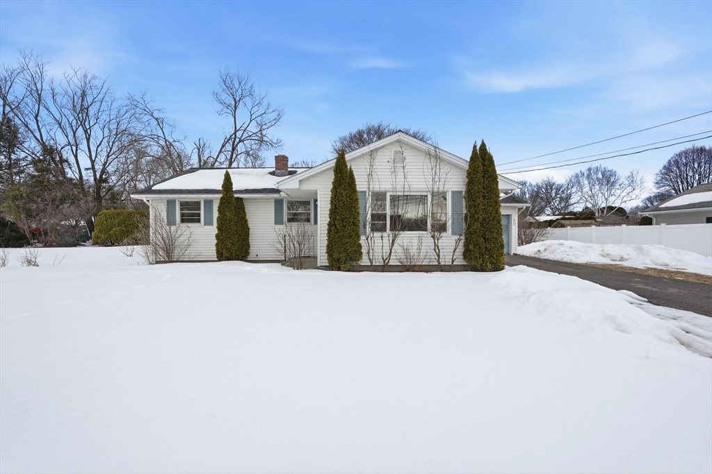 62 Bridge Street Hatfield, MA 01038 - Photo 3 of 28