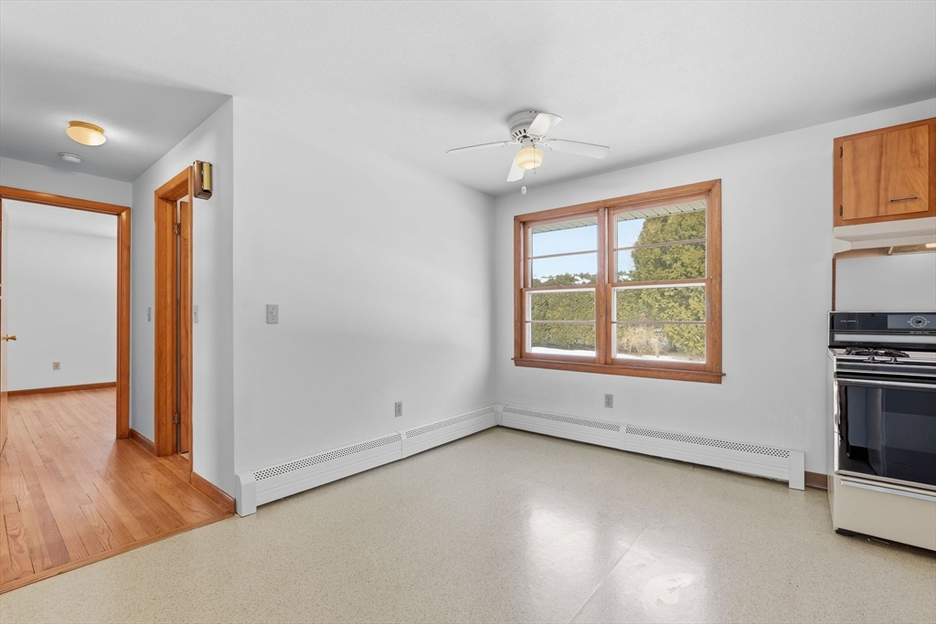 62 Bridge Street Hatfield, MA 01038 - Photo 7 of 28