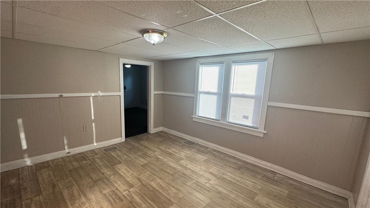 57 Ferncliffe Drive Rochester, NY 14621 - Photo 11 of 22 Large Kitchen