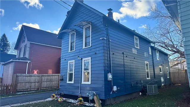 $2,100 | 57 Ferncliffe Drive, Rochester, NY 14621