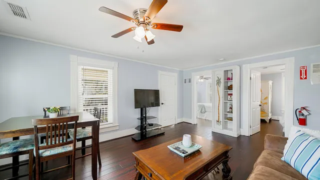 $2,000 | 14 Sanchez Avenue, Unit A, St. Augustine, FL 32084