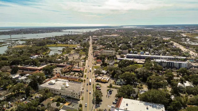 $2,000 | 14 Sanchez Avenue, Unit A, St. Augustine, FL 32084