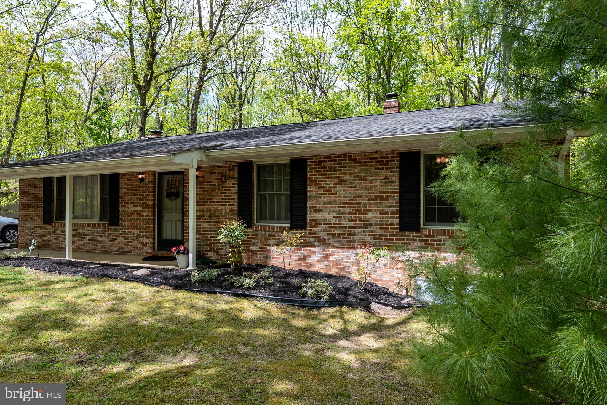 4404 Buffalo Road Mount Airy, MD 21771 - Photo 5 of 33