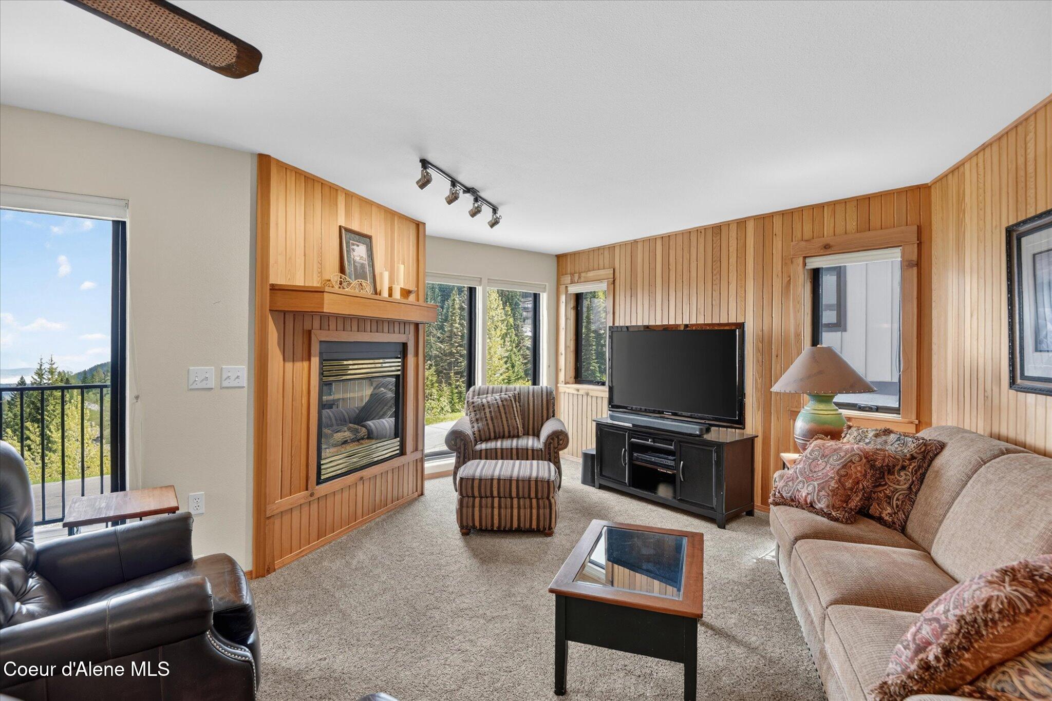 155 Crystal Springs Road, Unit 401 Sandpoint, ID 83864 - Photo 9 of 39 14-126041817