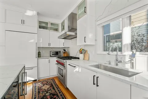 $2,499,000 | 88 Highland Avenue, Cambridge, MA 02139