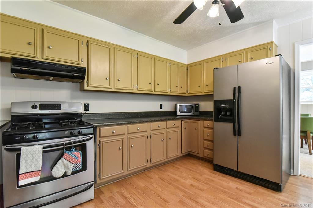 159 Mink Farm Road Leicester, NC 28748 - Photo 12 of 31 Gallery Image 12