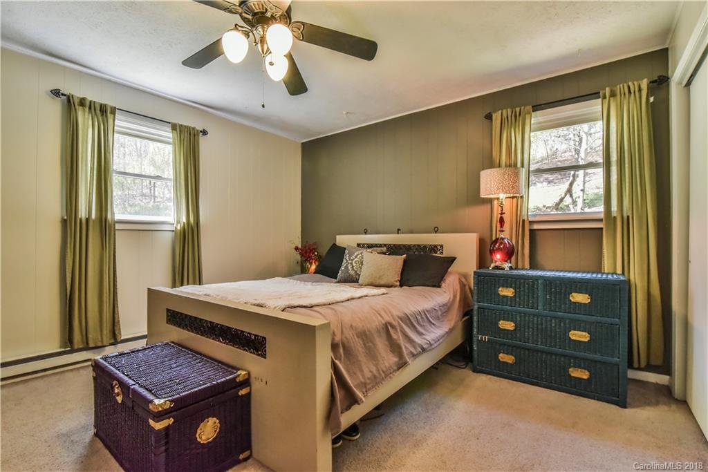 159 Mink Farm Road Leicester, NC 28748 - Photo 14 of 31 Gallery Image 14