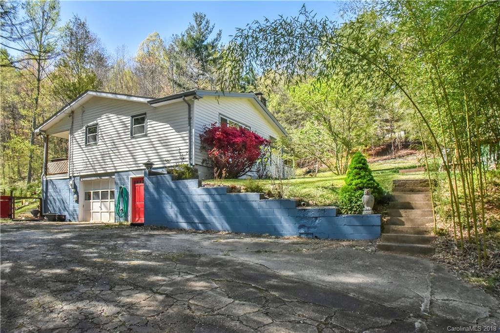 159 Mink Farm Road Leicester, NC 28748 - Photo 3 of 31 Gallery Image 3