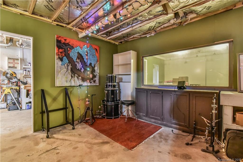 159 Mink Farm Road Leicester, NC 28748 - Photo 24 of 31 Gallery Image 24