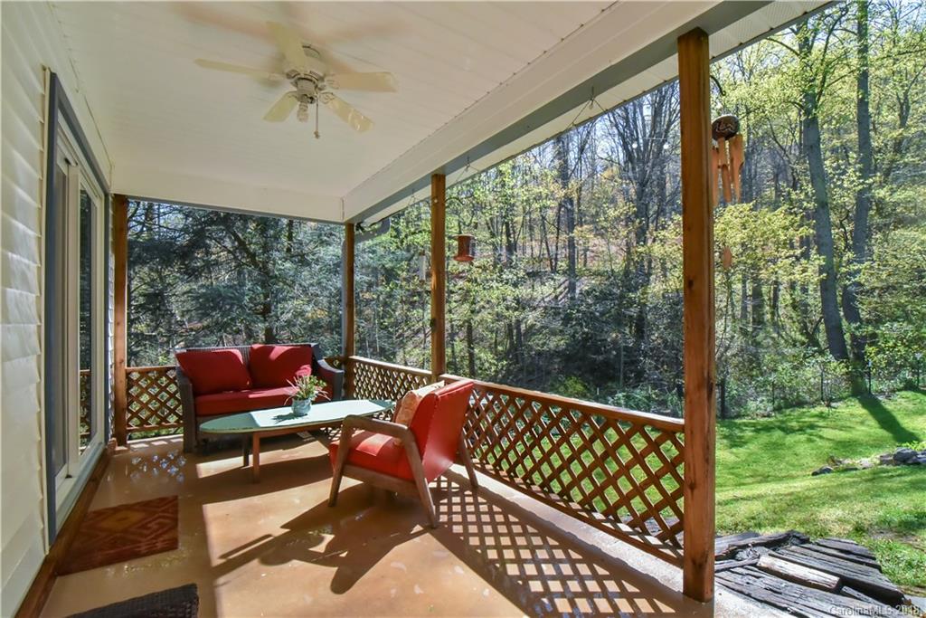 159 Mink Farm Road Leicester, NC 28748 - Photo 9 of 31 Gallery Image 9