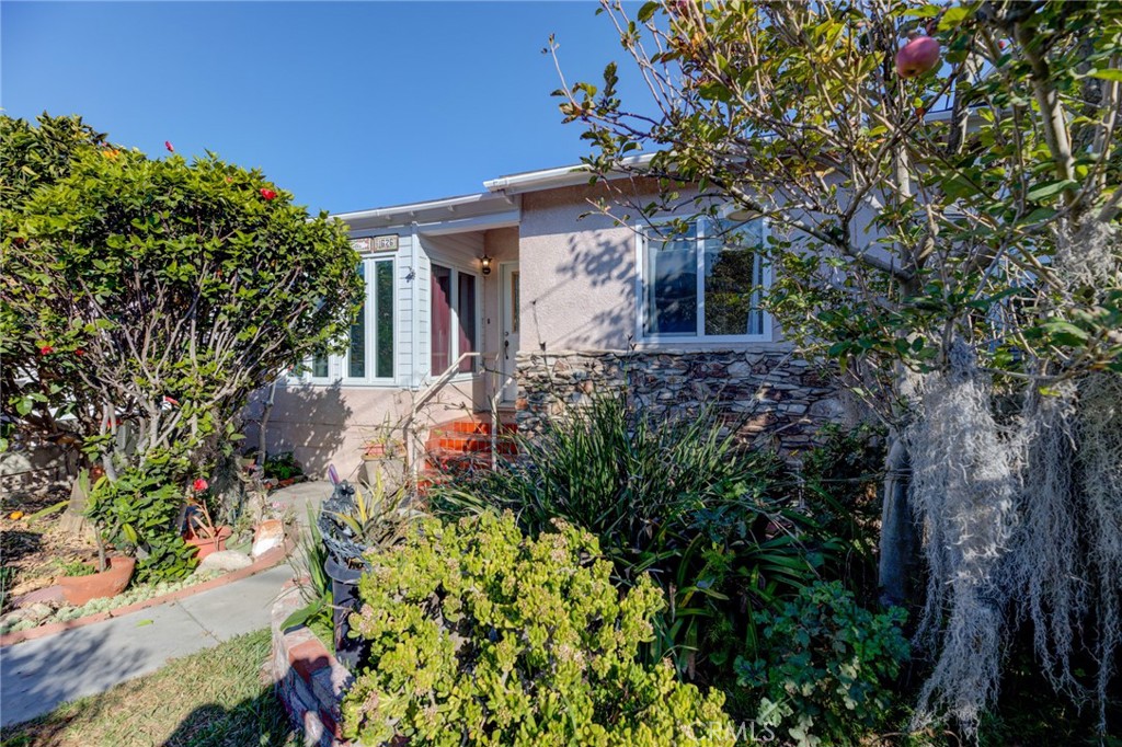 1626 Goodman Avenue, Redondo Beach, CA 90278 Compass