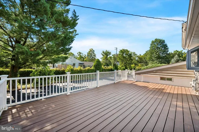 $985,000 | 898 Crestline Drive, Blue Bell, PA 19422