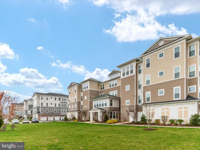 $488,000 | 1000 Herons Nest Way, Unit 22, Chester, MD 21619